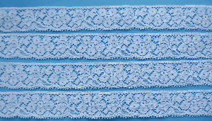 OOP French Val Lace Edge 5124 White 3/4'' Wide